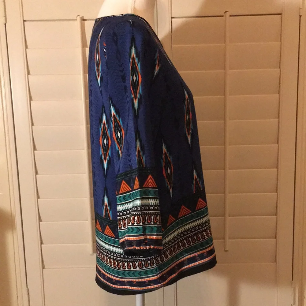 Pants Store Blouse - Picture 4 of 6